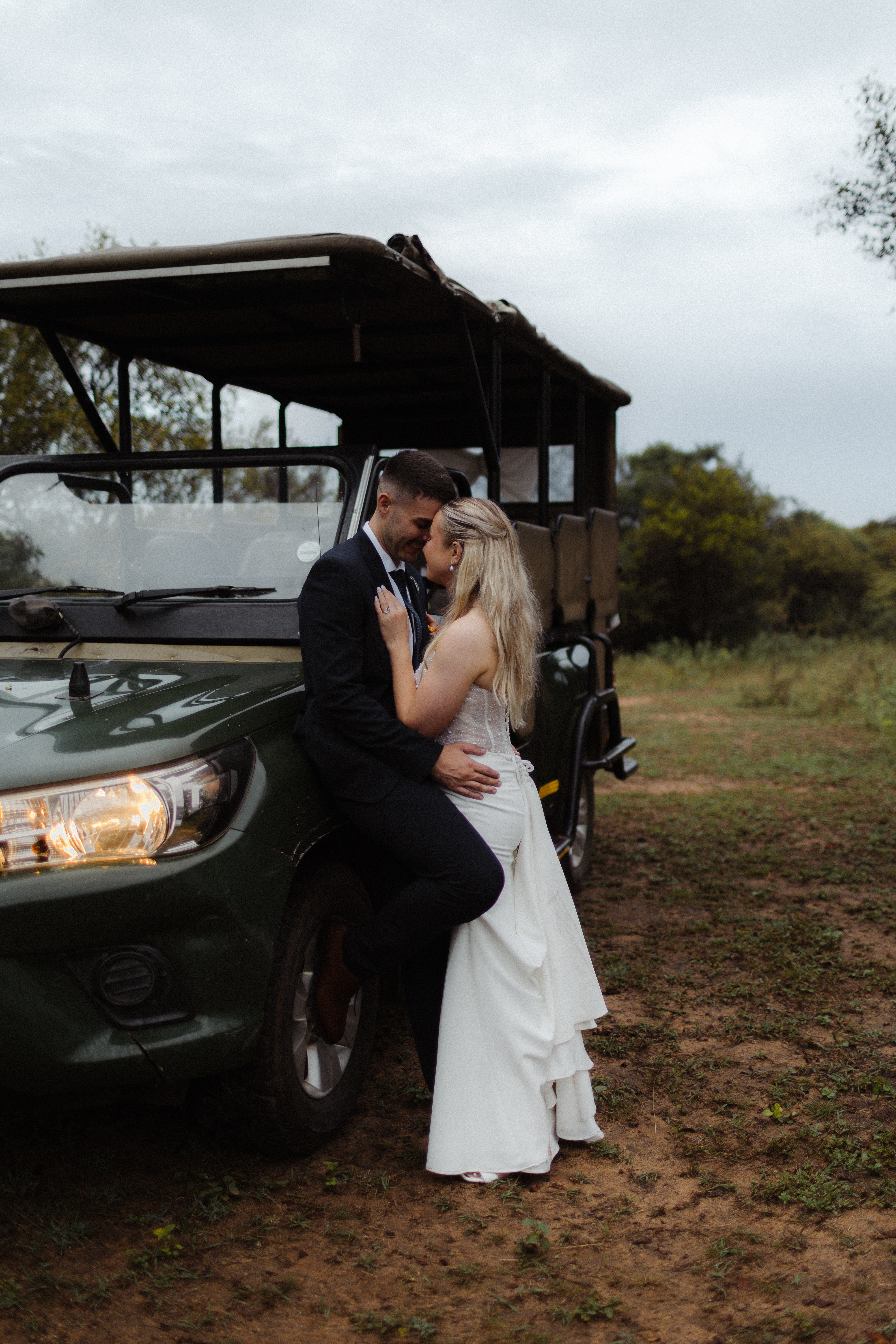 Wedding photography by Hueworx